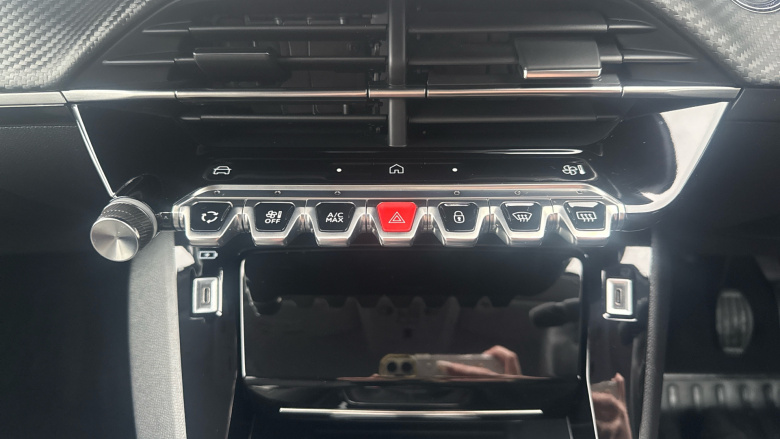 Peugeot 208 1.2 PureTech 100 Allure 5dr Petrol Hatchback